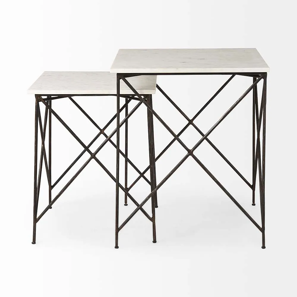 La Luna Nested Tables